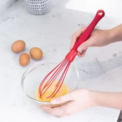 Fouet silicone rouge - Colourworks