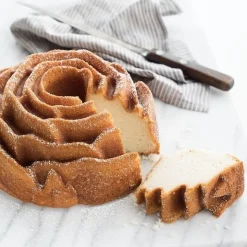 Moule aluminium Rose Bundt - Nordic Ware