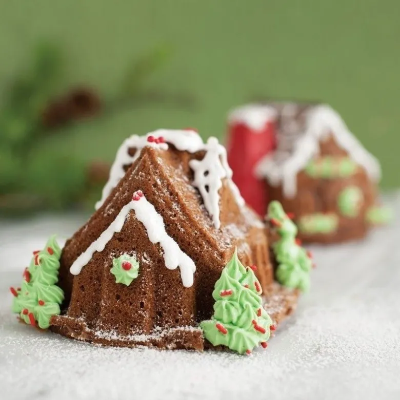 Moule à gâteau Gingerbread House x2 - Nordic Ware
