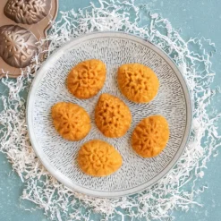 Moule à Gâteaux Œufs de Pâques (x6) Toffee - Nordic Ware
