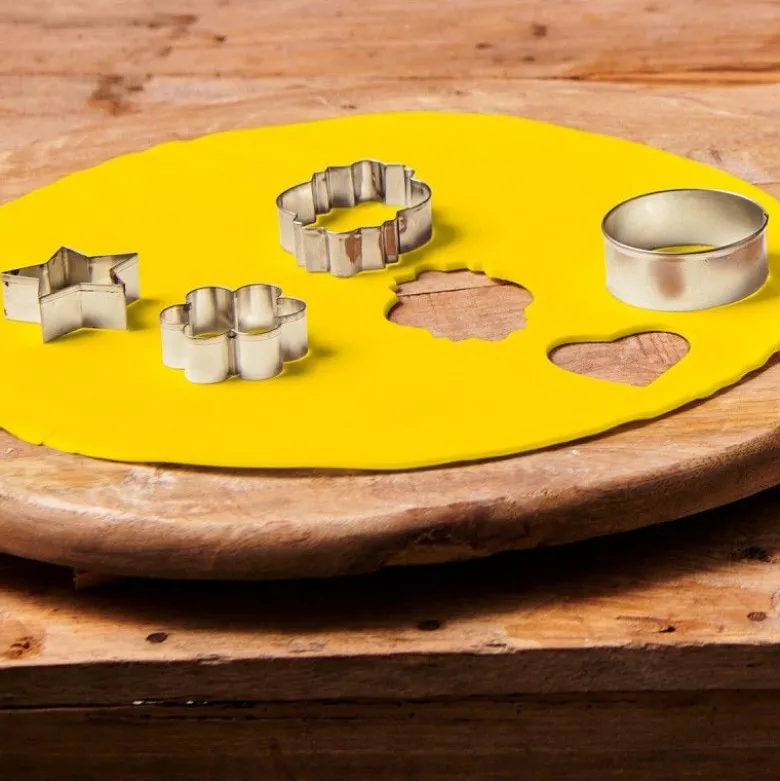 Rouleau Pâte à Sucre Jaune - Funcakes