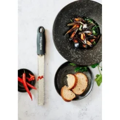 Râpe zesteur Premium Gris Orage - Microplane
